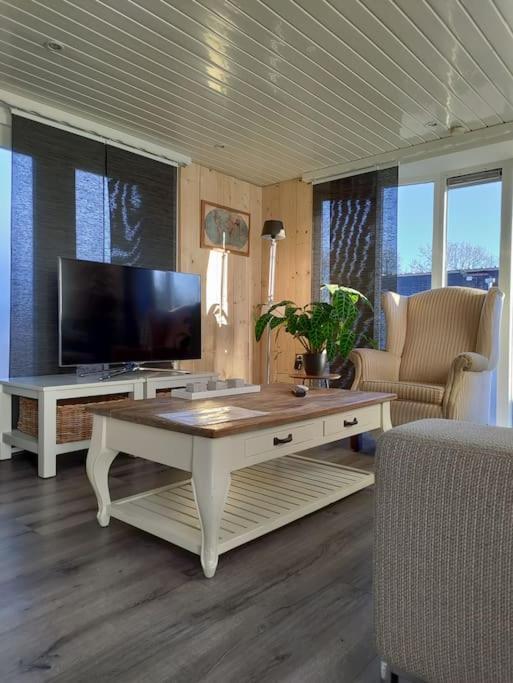 Chalet Midden In De Natuur! Anloo Kültér fotó